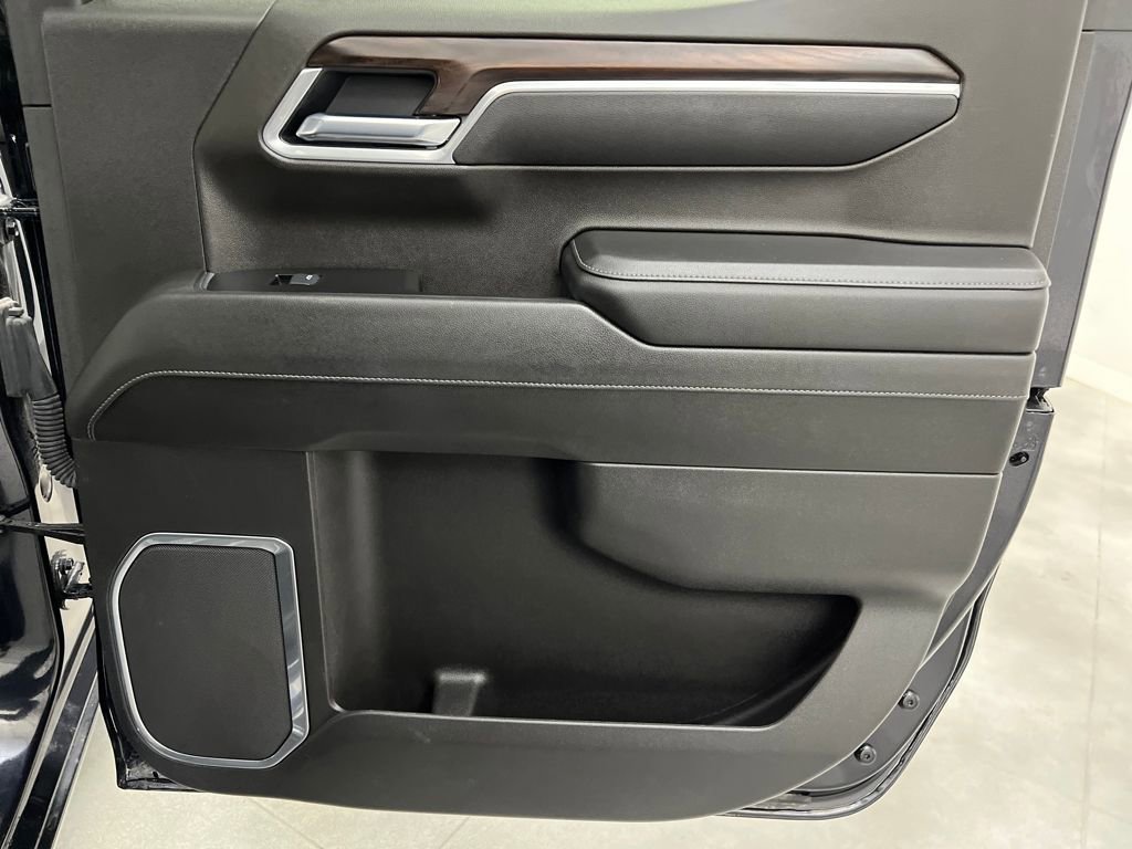 Used 2025 GMC Sierra 1500 SLT image 22