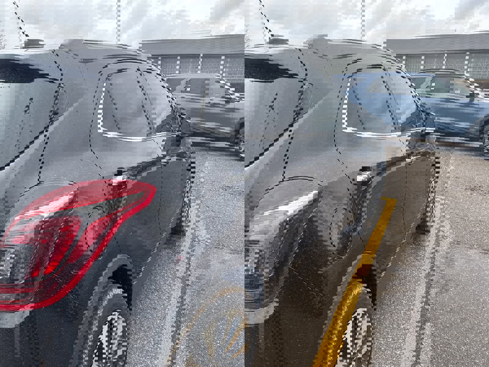 Used 2022 Buick Encore Preferred w/ Safety Package image 14