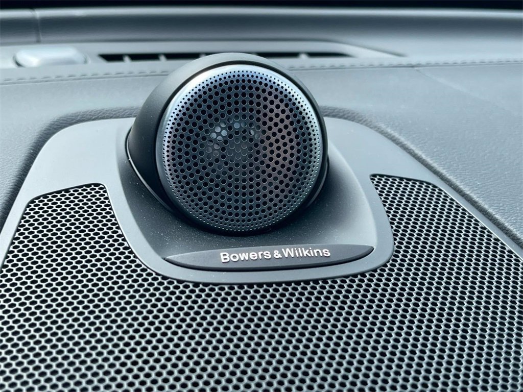 Used 2024 Volvo XC60 T8 Polestar w/ Protection Package Premier image 16