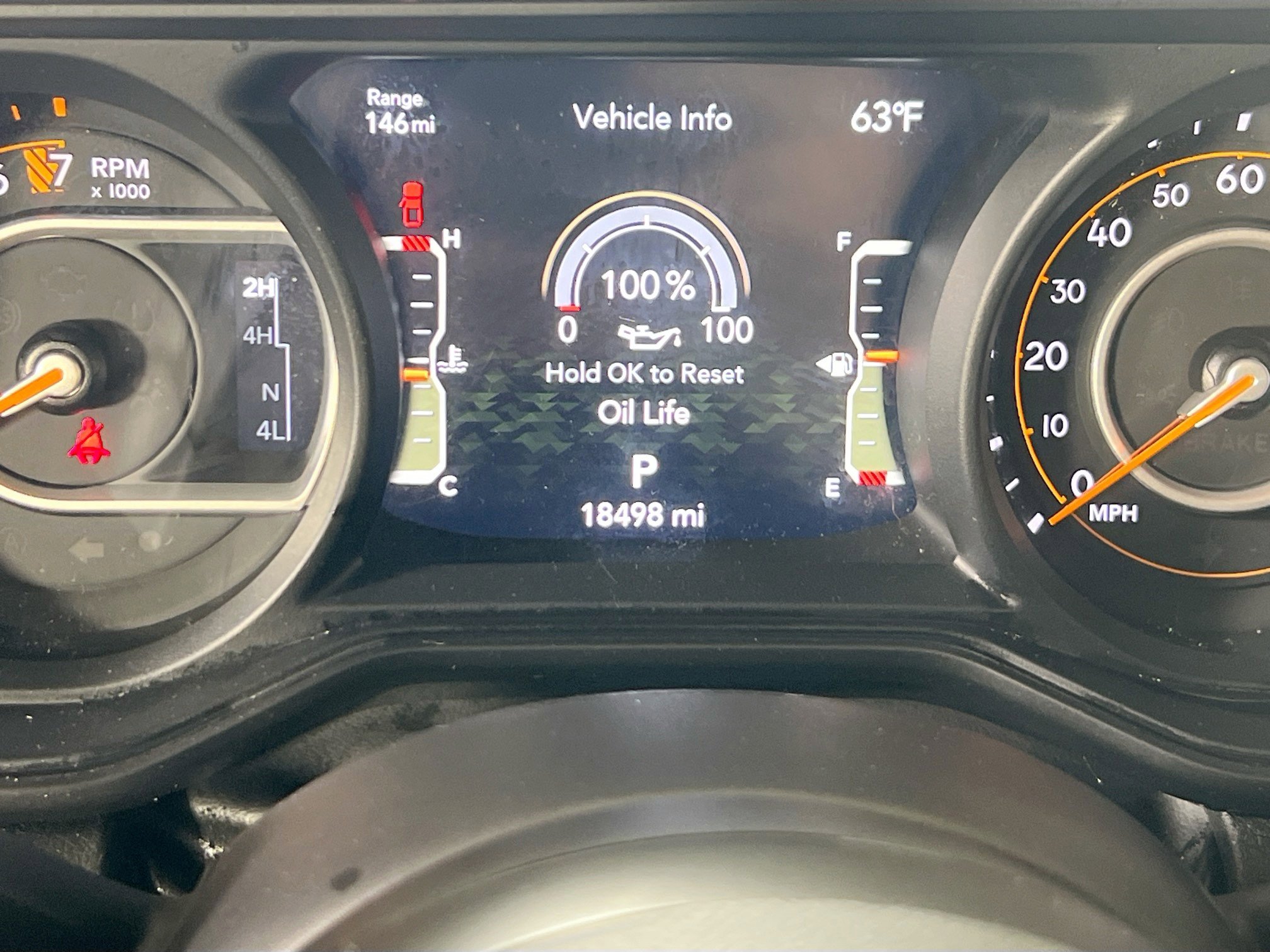 Used 2024 Jeep Gladiator Sport image 12