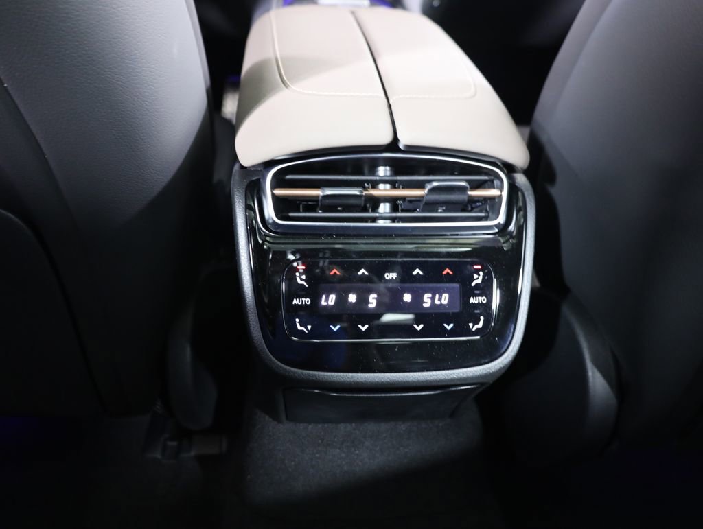 Used 2025 Mercedes-Benz EQS AMG 4MATIC image 42