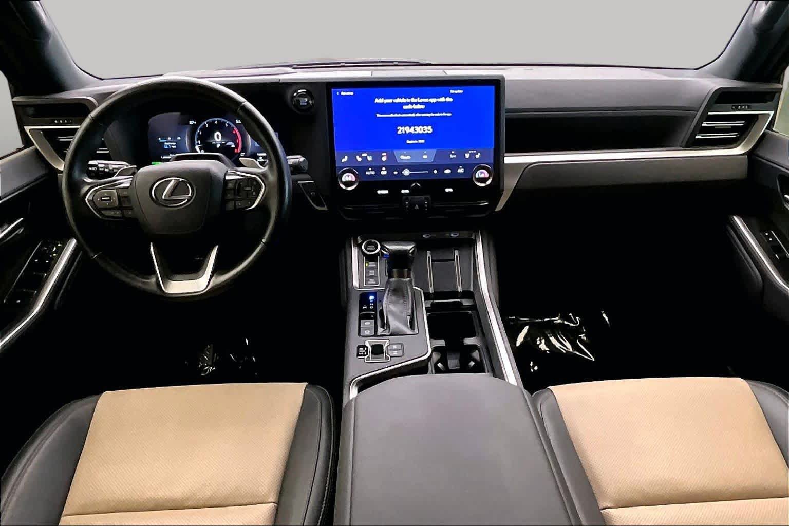 Used 2024 Lexus GX 550 AWD/4WD image 15