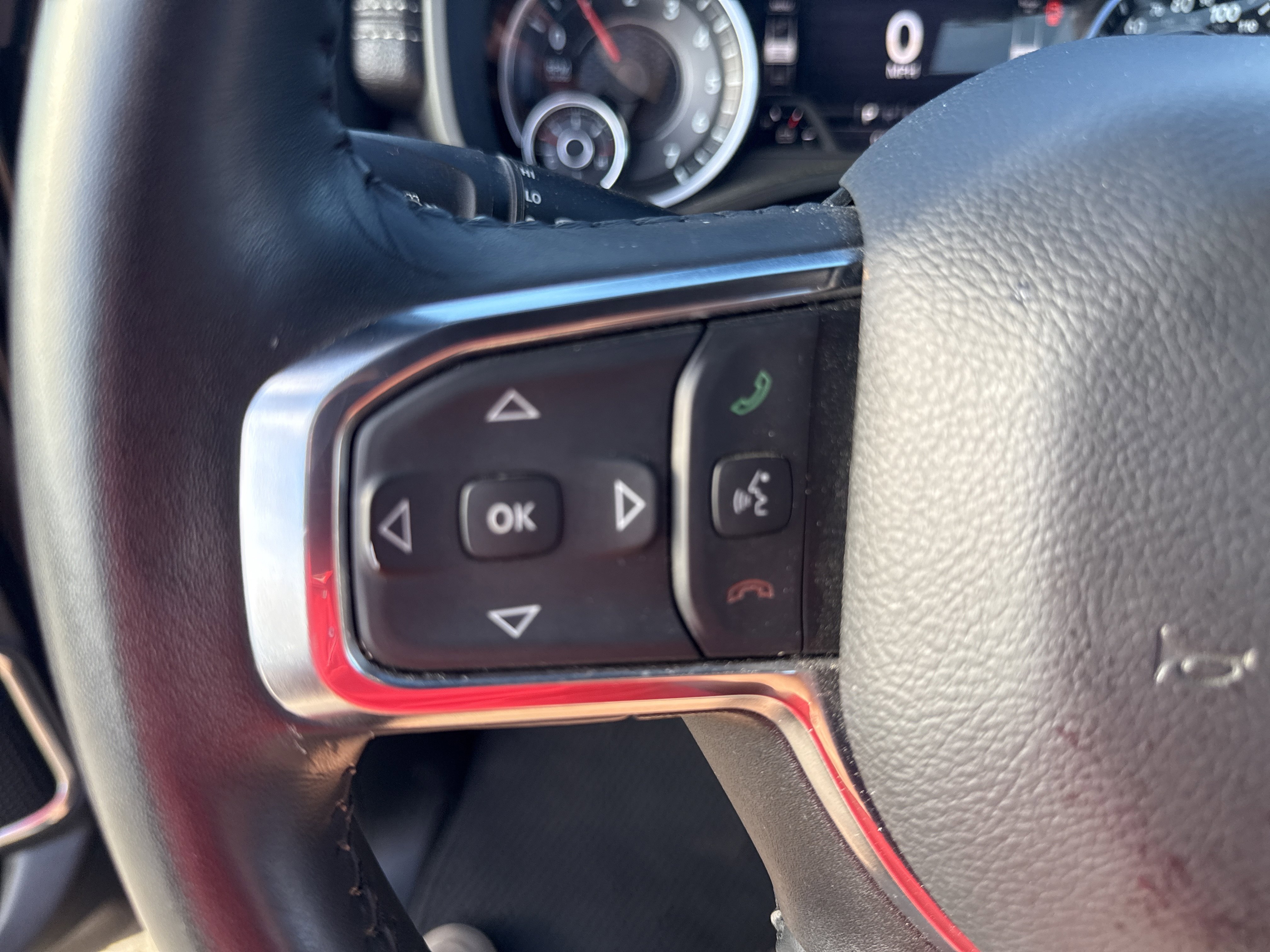 Used 2024 RAM 1500 Laramie image 21