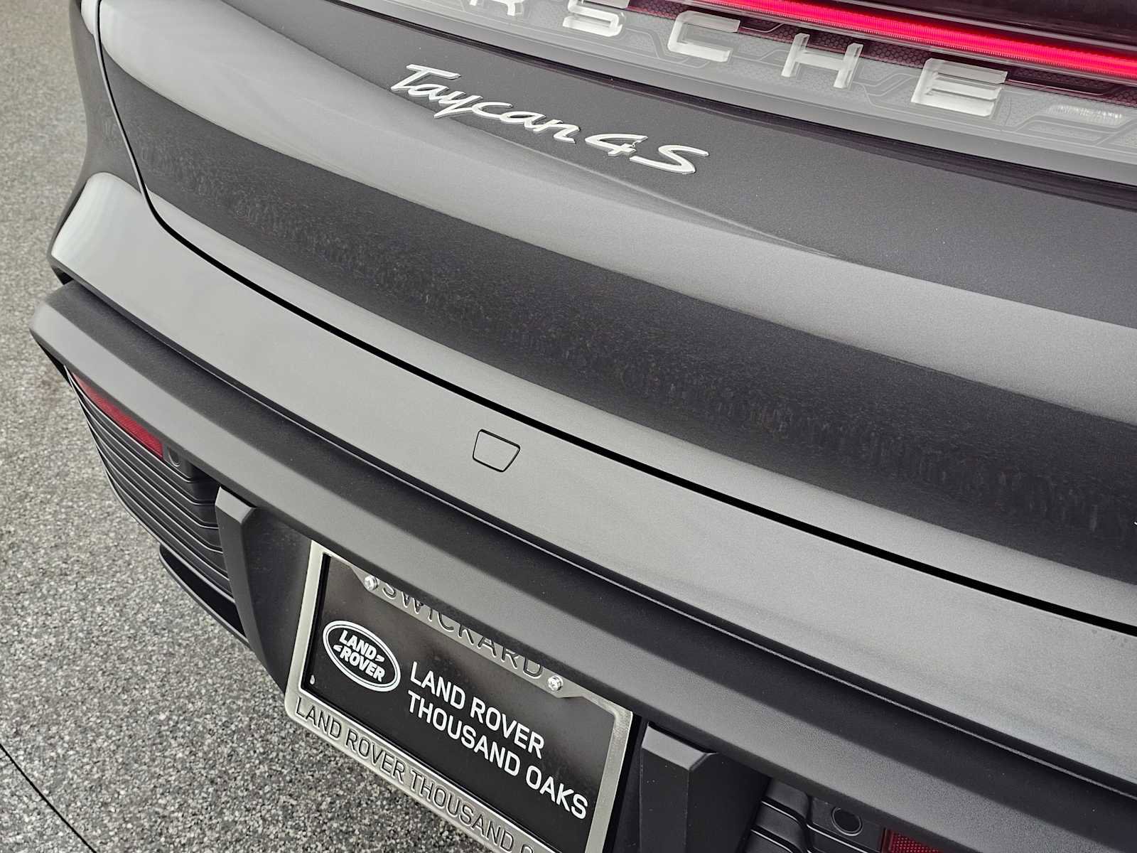 Used 2022 Porsche Taycan 4S image 13