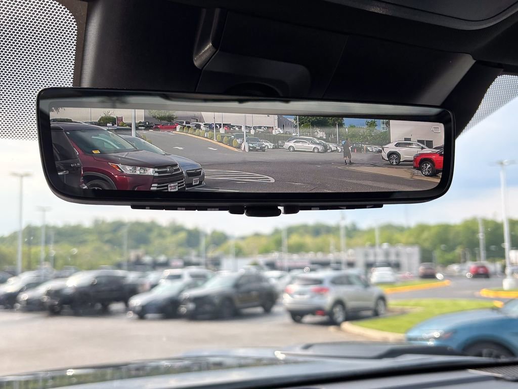 Used 2023 Toyota Tundra Platinum w/ Advanced Package AWD/4WD image 29