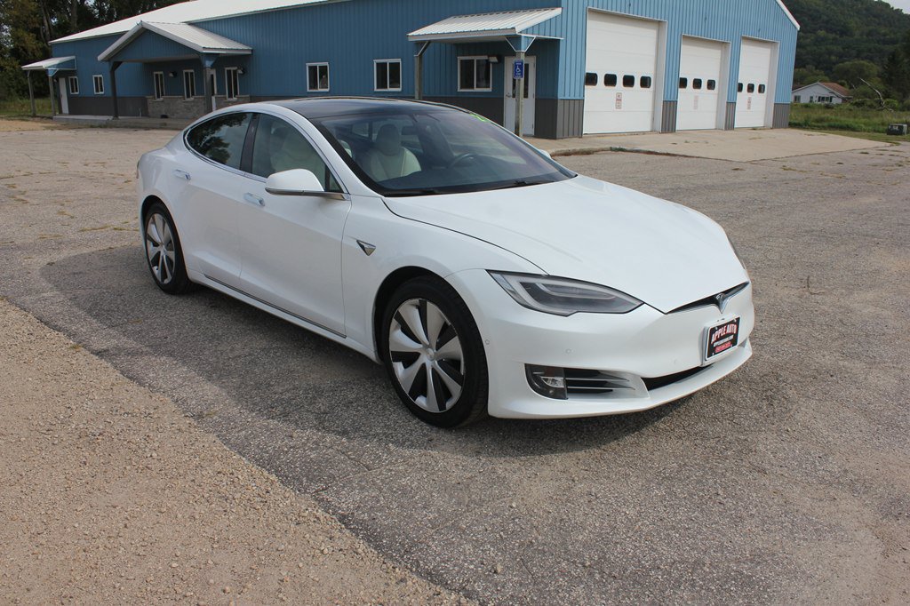 Used 2021 Tesla Model S Long Range Plus AWD/4WD image 3