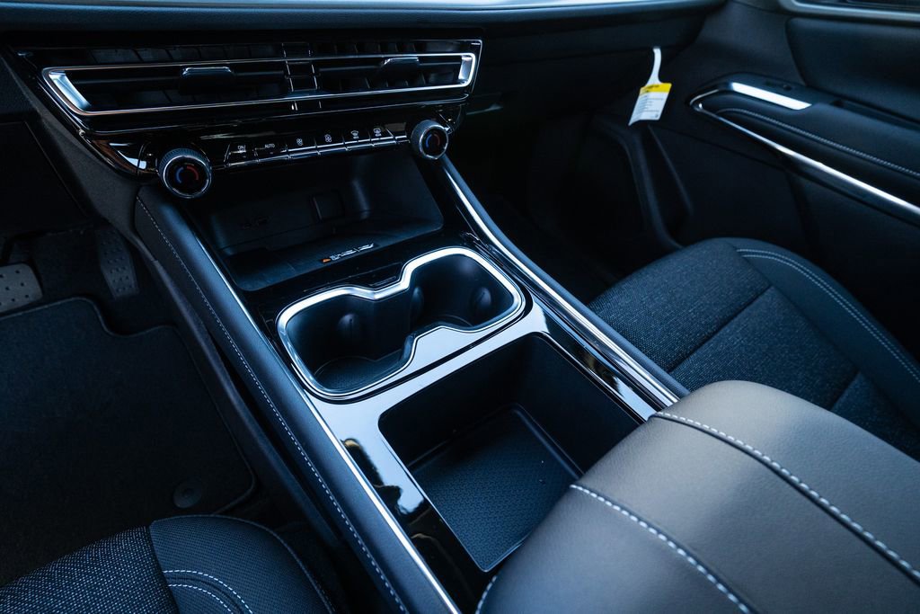 New 2026 Chevrolet Traverse LT image 21