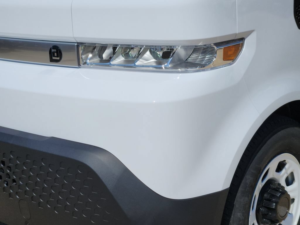 Used 2024 Chevrolet Brightdrop 600 w/ Battery Pack, Max Range AWD/4WD image 9