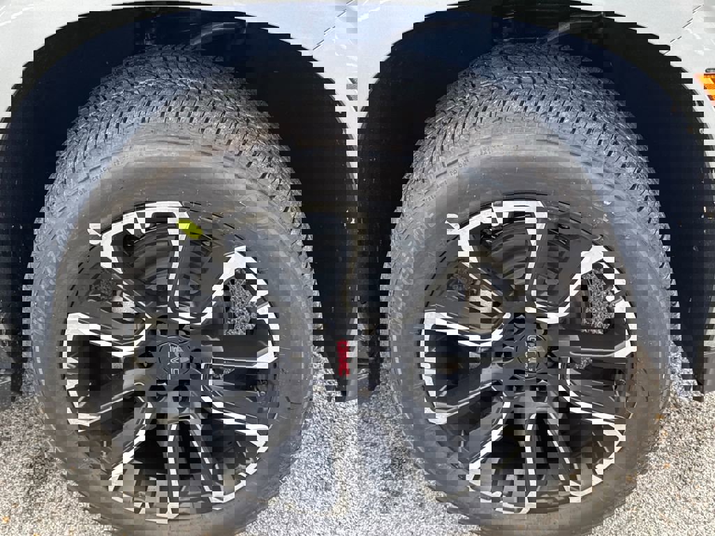 New 2026 GMC Yukon Elevation w/ Elevation Premium Package image 12