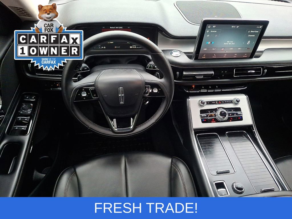 Used 2022 Lincoln Aviator AWD w/ Premium Package image 2
