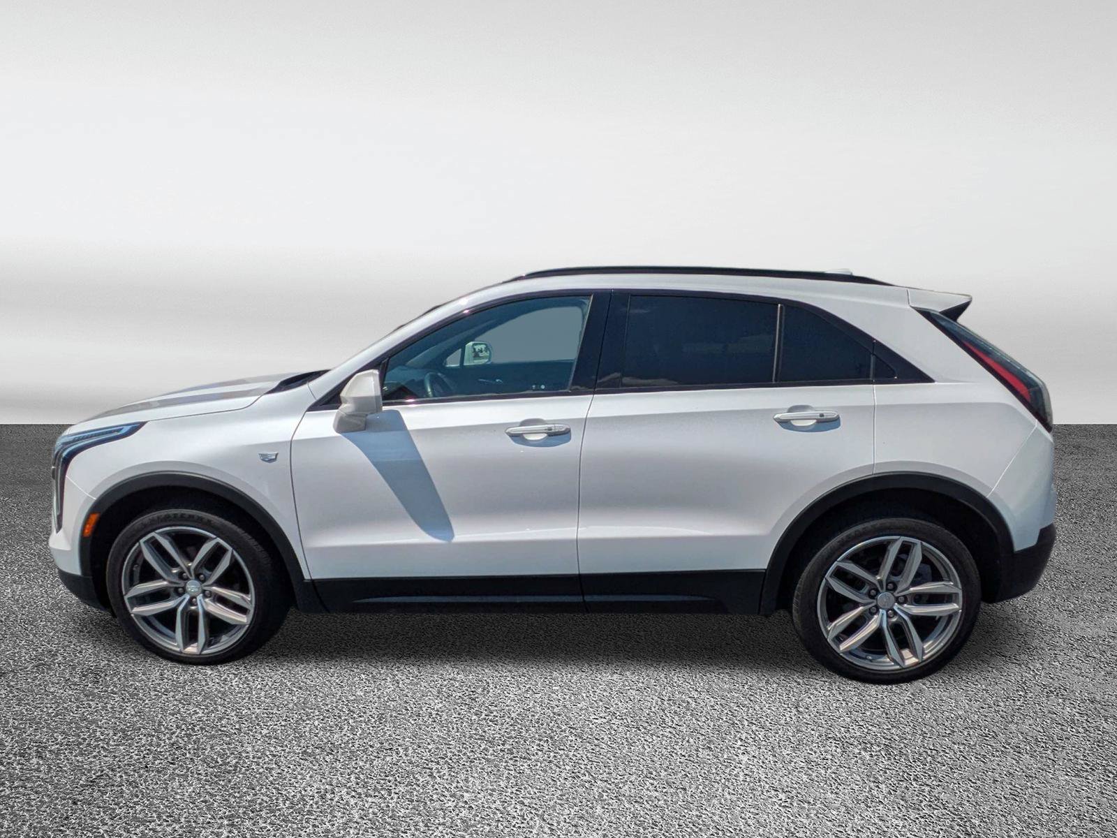 Certified 2019 Cadillac XT4 Sport FWD image 30