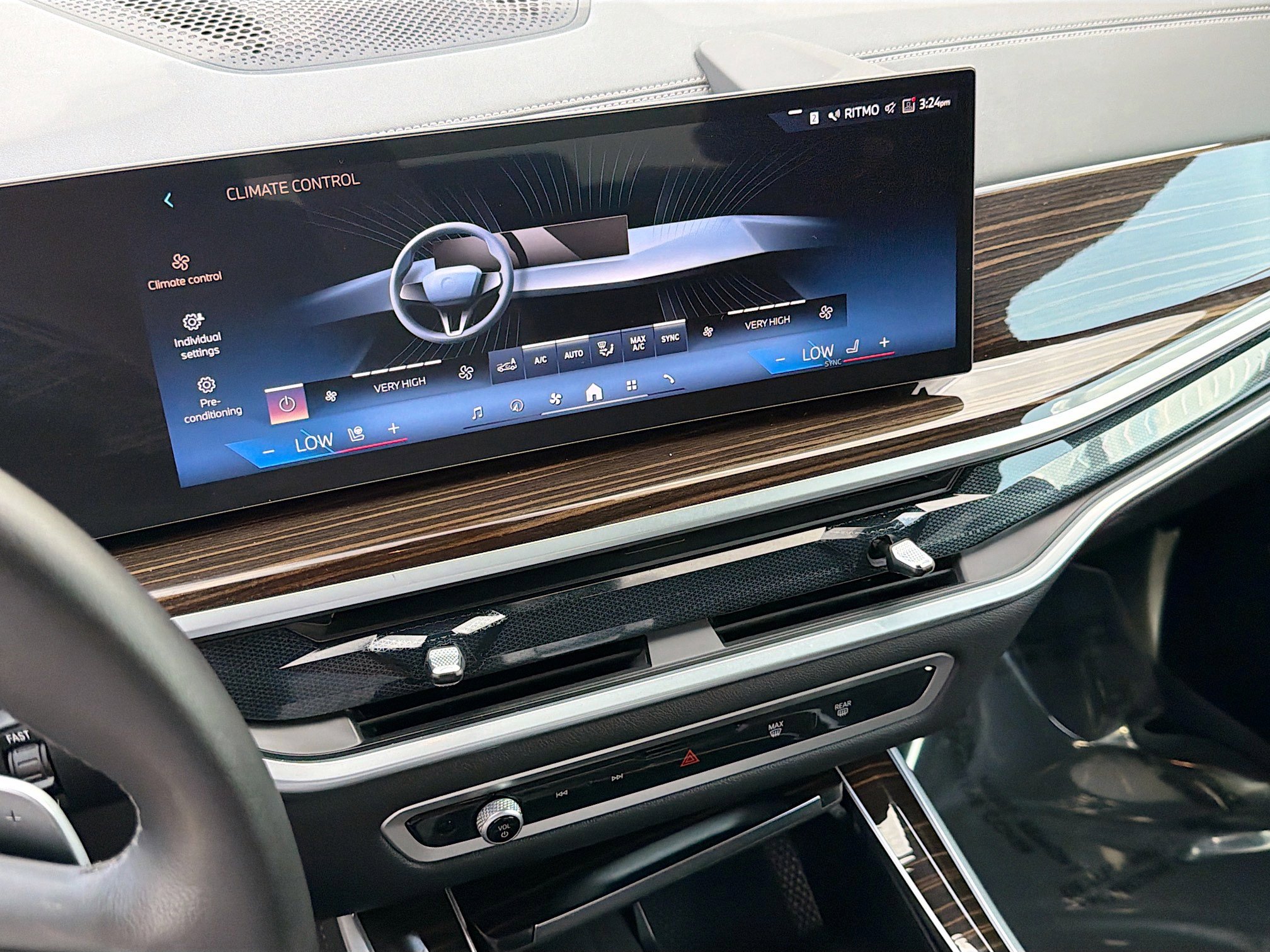 Used 2026 BMW X5 xDrive40i image 28