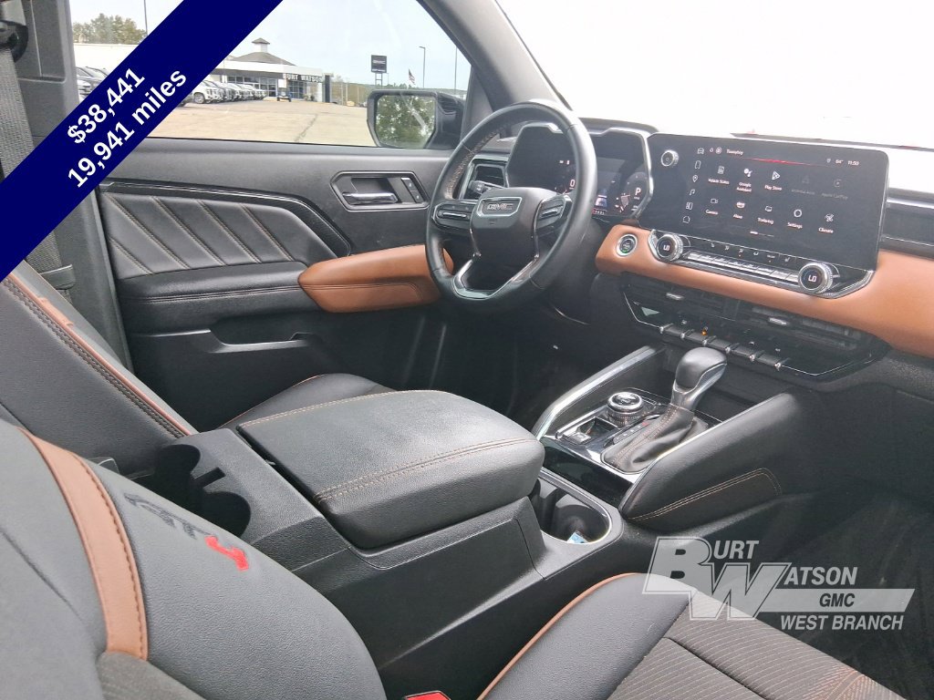Used 2024 GMC Canyon AT4 w/ Canyon Safety Plus Package AWD/4WD image 13