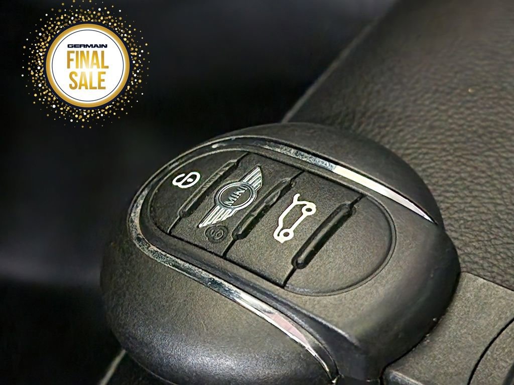 Used 2015 MINI Cooper S image 31