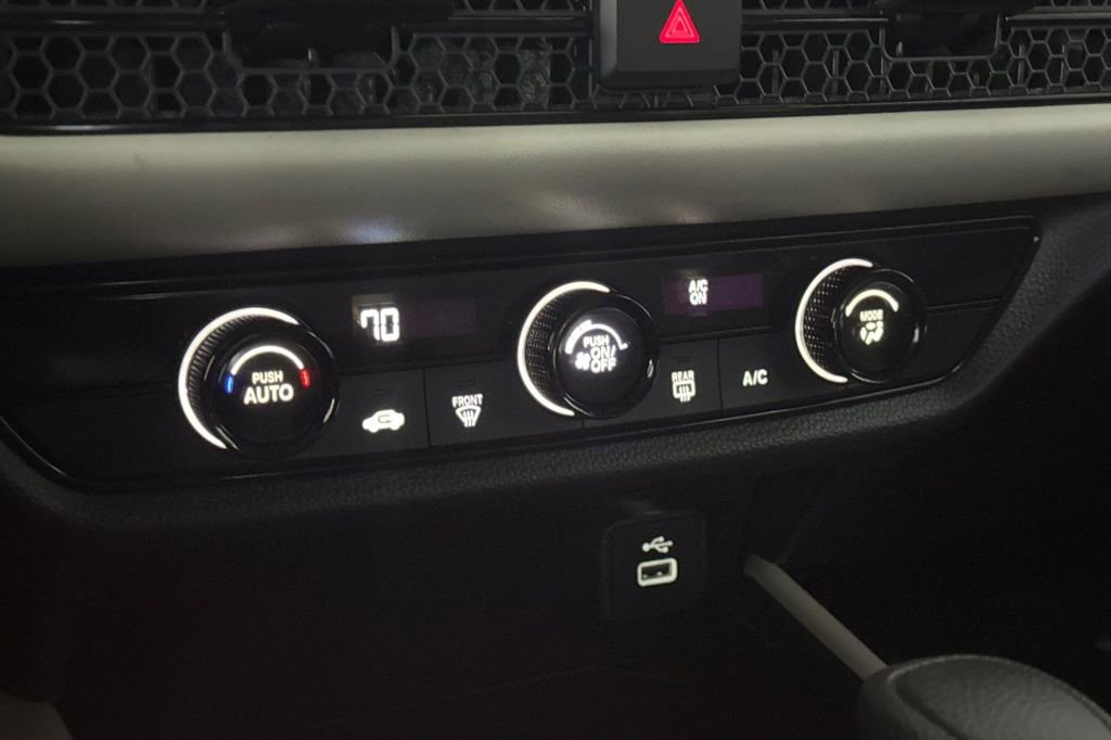 Certified 2023 Honda HR-V LX image 20