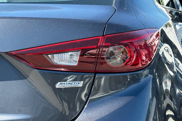 Used 2015 MAZDA MAZDA3 i Sport FWD image 29