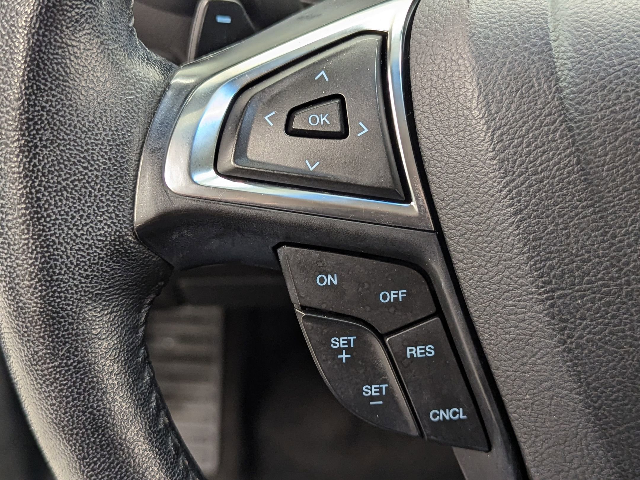 Used 2019 Ford Edge SEL w/ Equipment Group 201A image 12