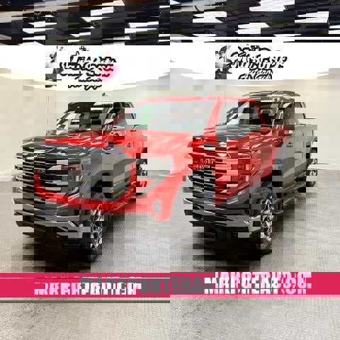 New 2026 GMC Sierra 1500 SLE w/ Preferred Package