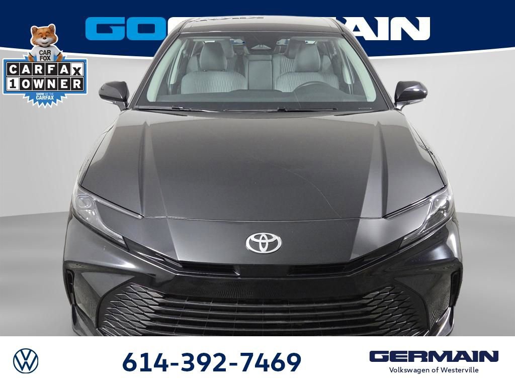 Used 2025 Toyota Camry LE w/ Convenience Package image 3