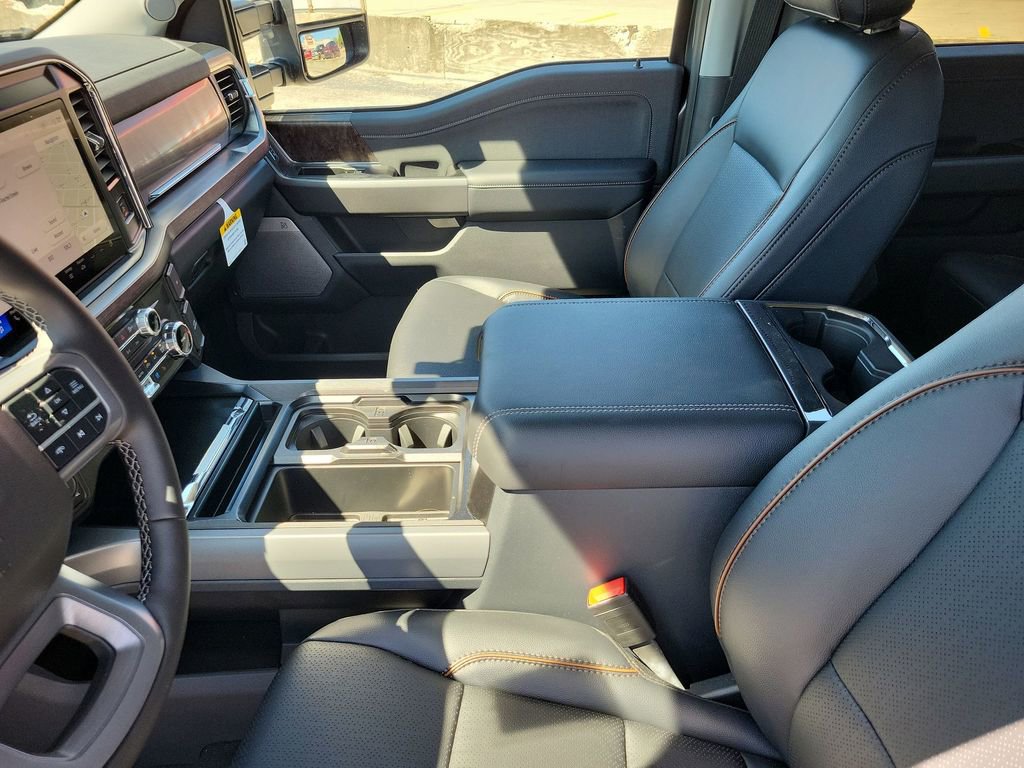New 2026 Ford F250 Lariat w/ Black Appearance Package AWD/4WD image 22
