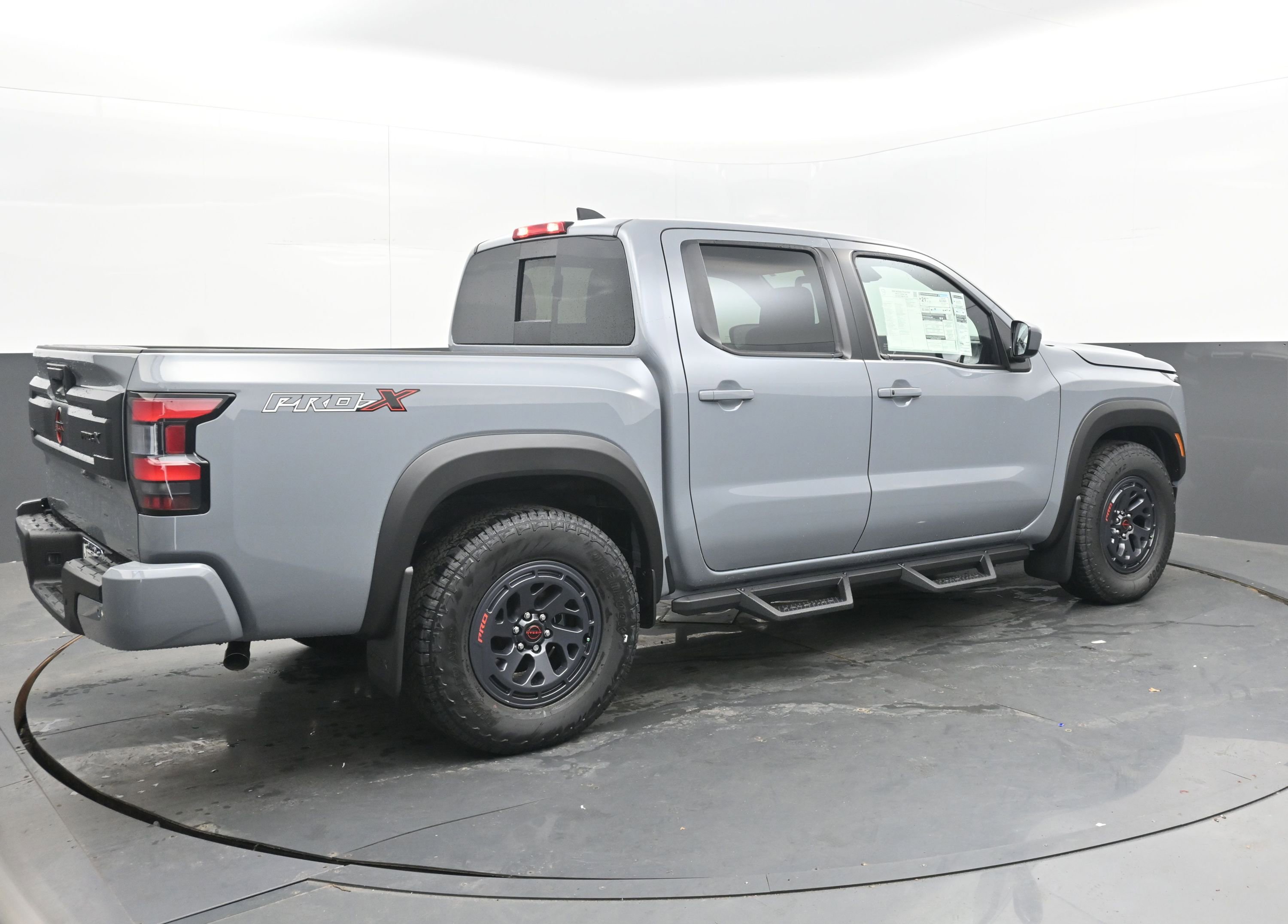 New 2025 Nissan Frontier Pro-X image 7