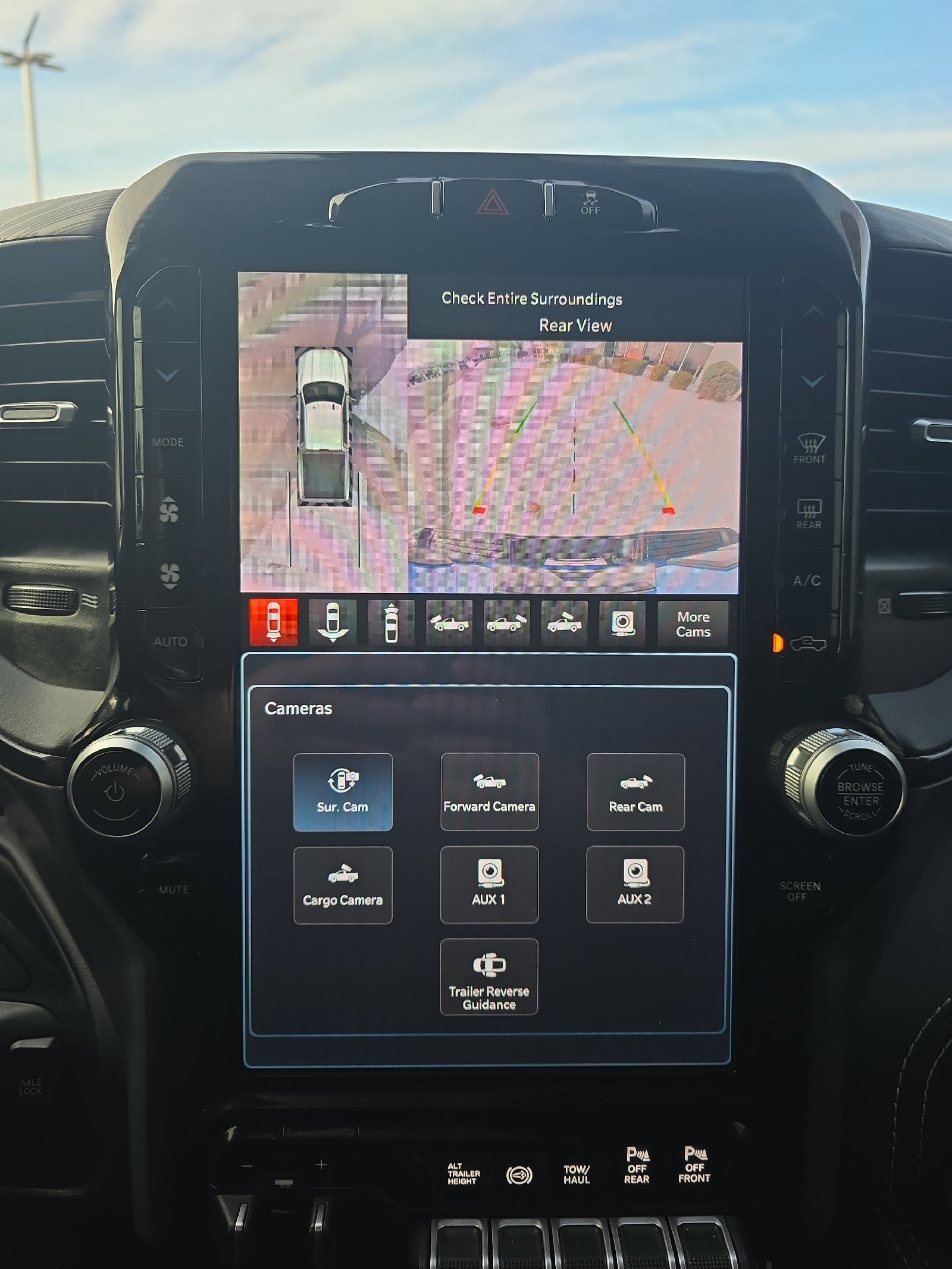 Used 2024 RAM 2500 Rebel w/ Towing Technology Group image 39