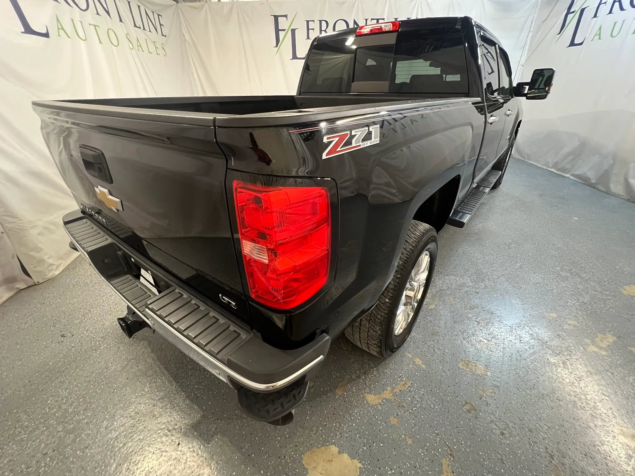 Used 2015 Chevrolet Silverado 2500 LTZ w/ Duramax Plus Package AWD/4WD image 7