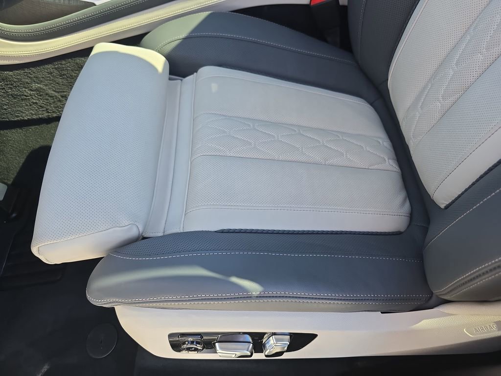 Used 2026 BMW ALPINA XB7 ALPINA XB7 image 34