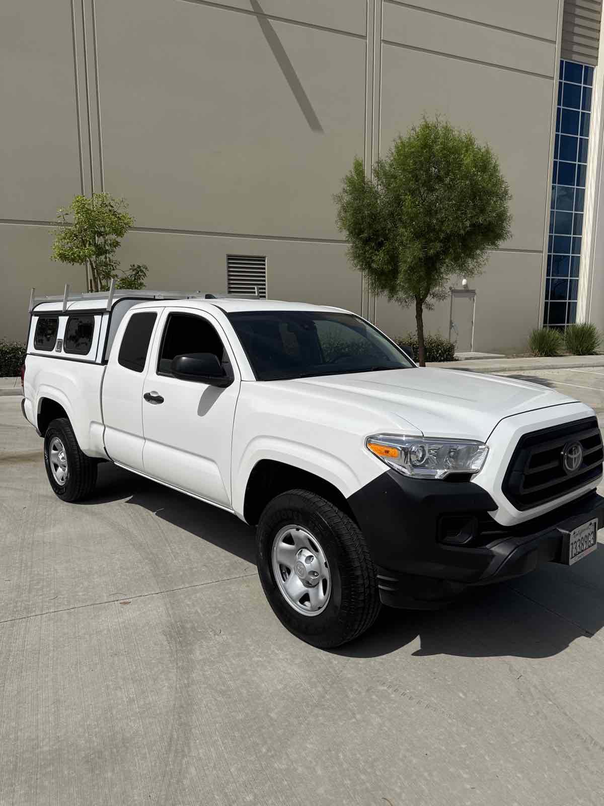 Used 2022 Toyota Tacoma SR image 6