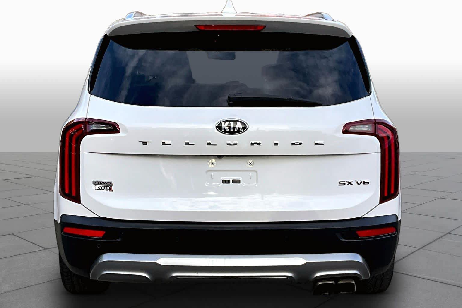 Used 2020 Kia Telluride SX w/ SX Prestige Package AWD/4WD image 4