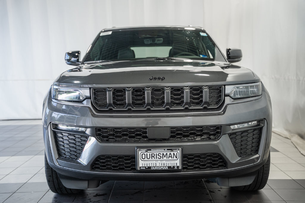New 2026 Jeep Grand Cherokee Limited w/ Limited Altitude Package AWD/4WD image 2