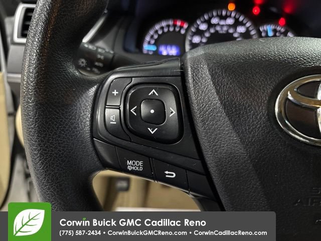 Used 2015 Toyota Camry LE FWD image 25