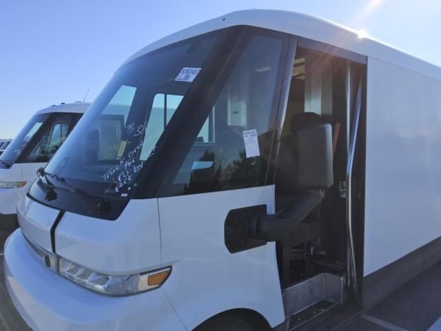 Used 2024 Chevrolet Brightdrop 600 w/ Commercial Equipment Package AWD/4WD image 31