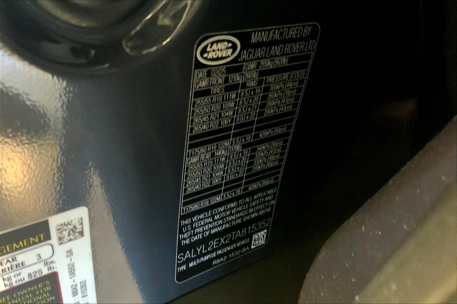 Used 2026 Land Rover Range Rover Velar Dynamic SE image 33