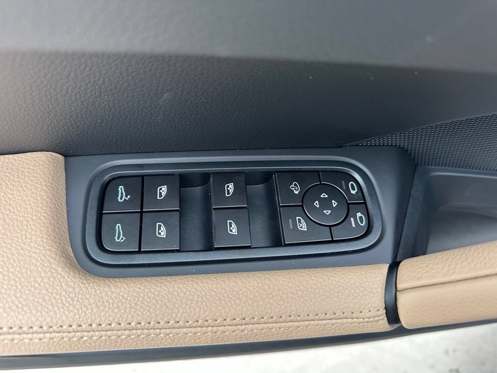 New 2026 Porsche Cayenne S AWD/4WD image 19