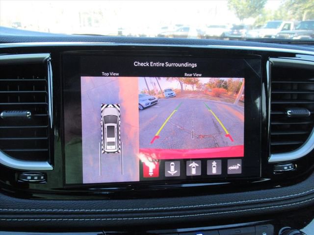 New 2026 Chrysler Pacifica Select FWD image 26