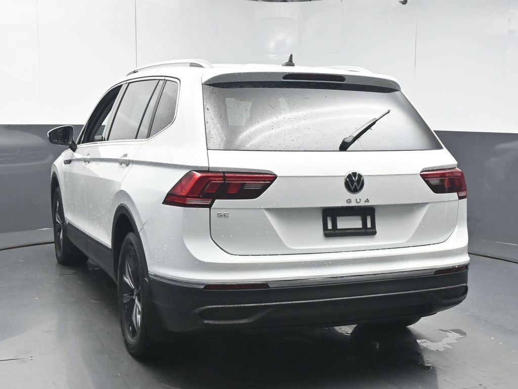 Used 2022 Volkswagen Tiguan SE FWD image 6