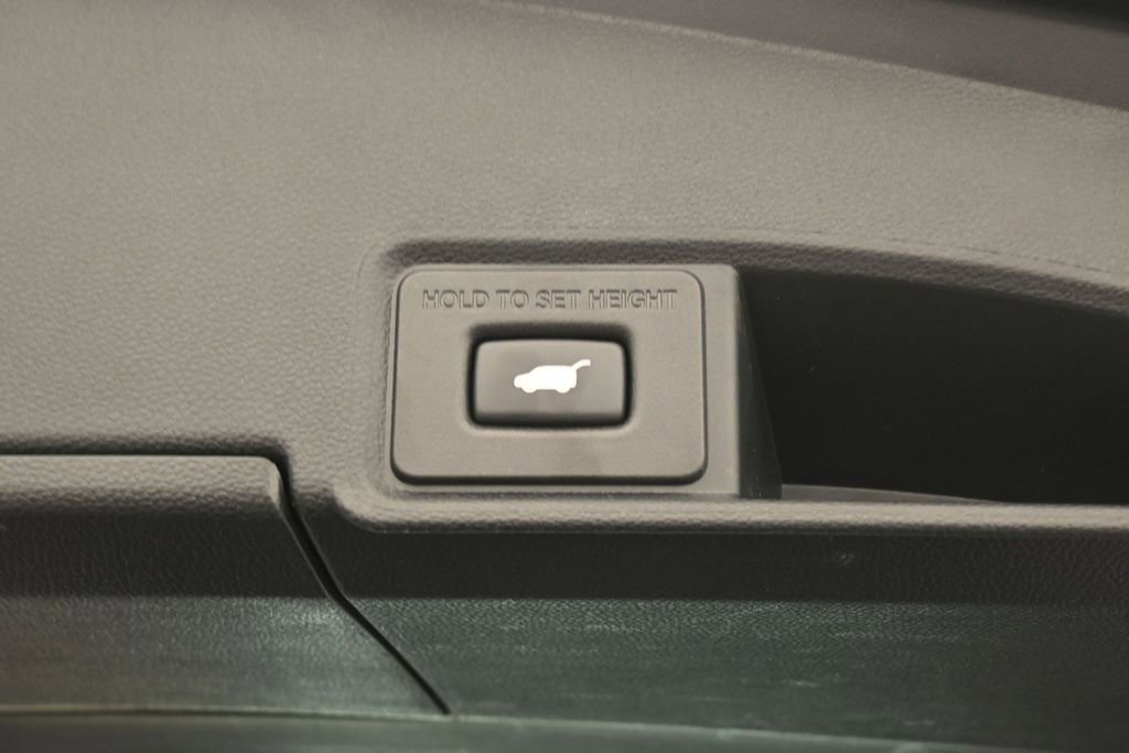 Used 2020 Acura RDX A-Spec FWD image 45