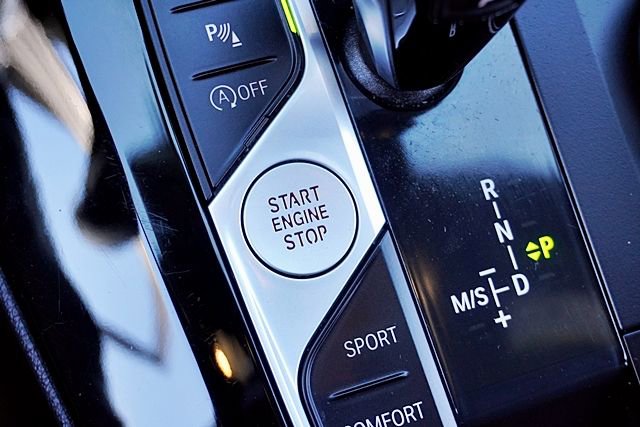 Used 2024 BMW X3 sDrive30i w/ Convenience Package image 31