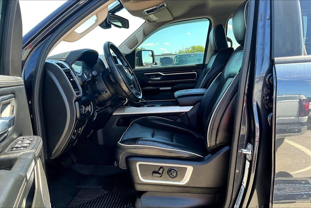 Used 2019 RAM 1500 Laramie AWD/4WD image 27