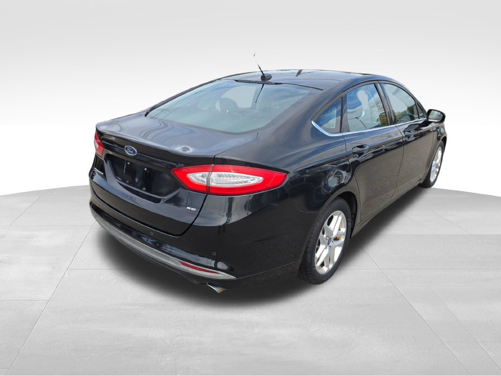 Used 2013 Ford Fusion SE FWD image 7