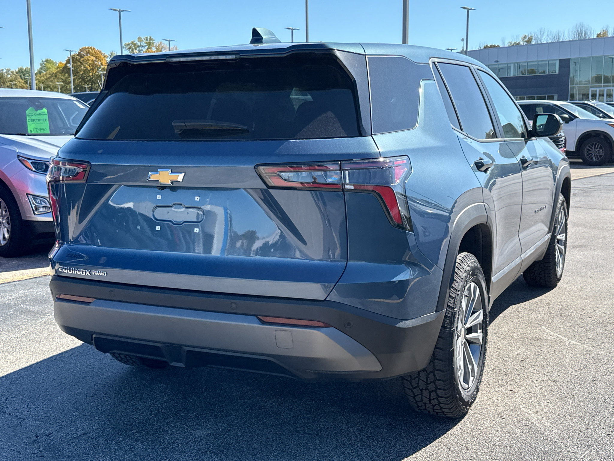 Certified 2025 Chevrolet Equinox LT AWD/4WD image 19