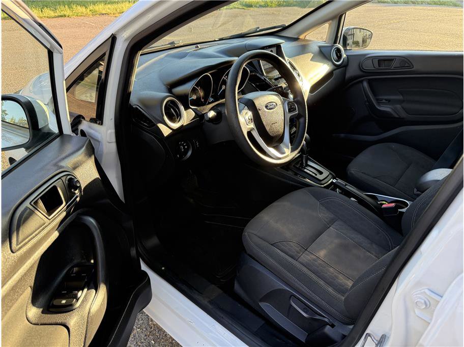 Used 2019 Ford Fiesta SE image 10