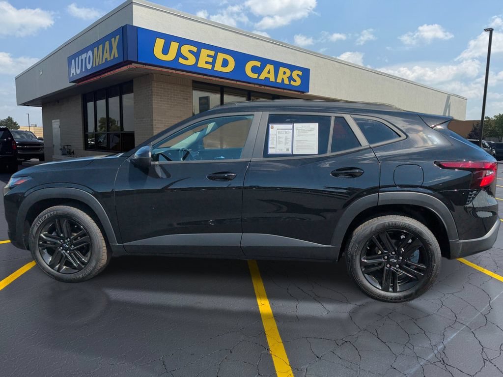 Used 2024 Chevrolet Trax ACTIV w/ Sunroof Package FWD image 8