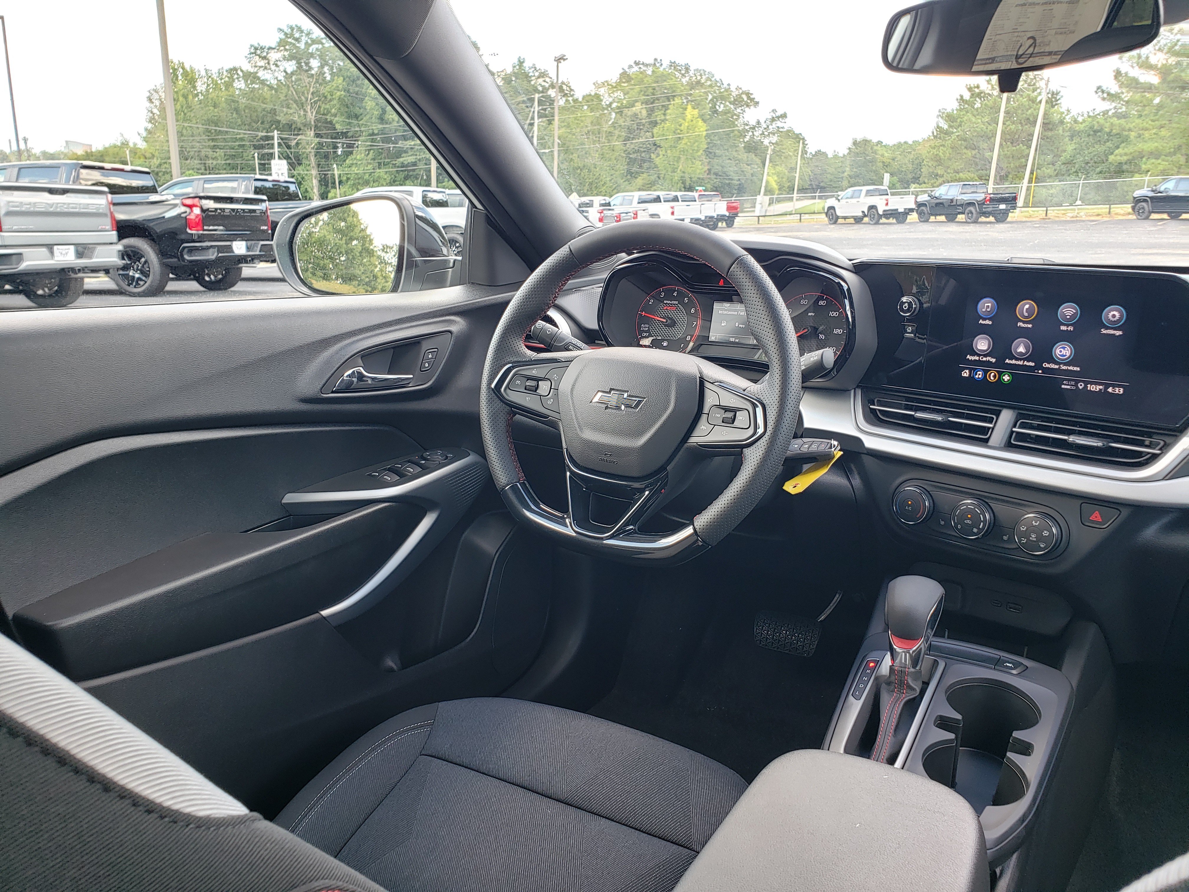 New 2026 Chevrolet Trax RS w/ Driver Confidence Package FWD image 34