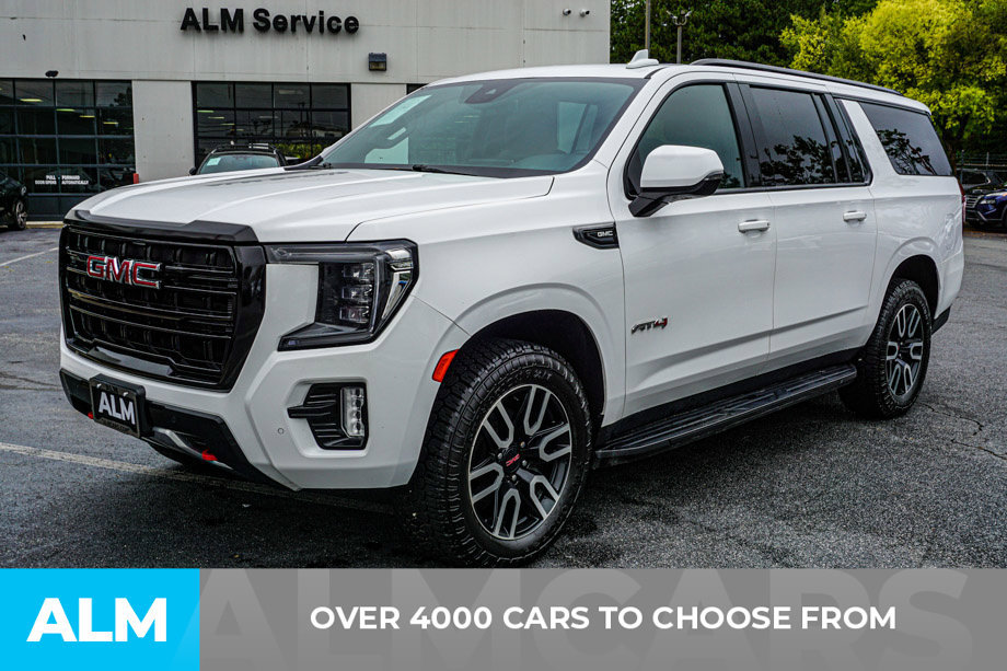 Used 2023 GMC Yukon XL AT4 AWD/4WD image 2