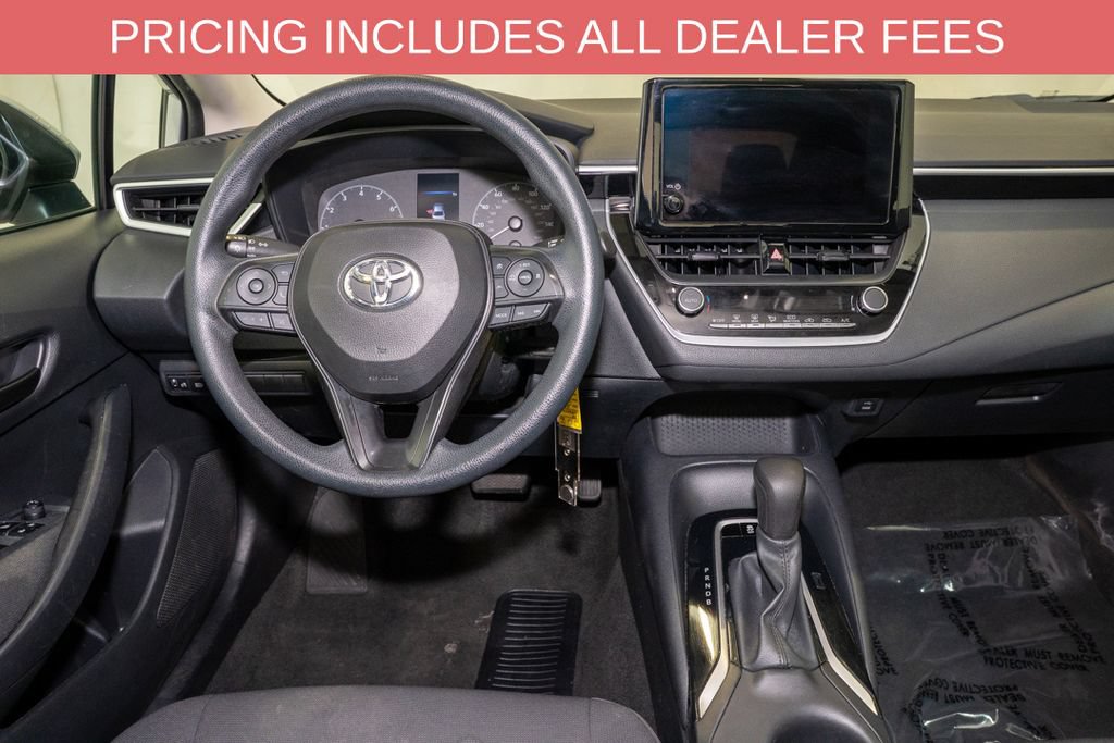Used 2024 Toyota Corolla LE FWD image 6