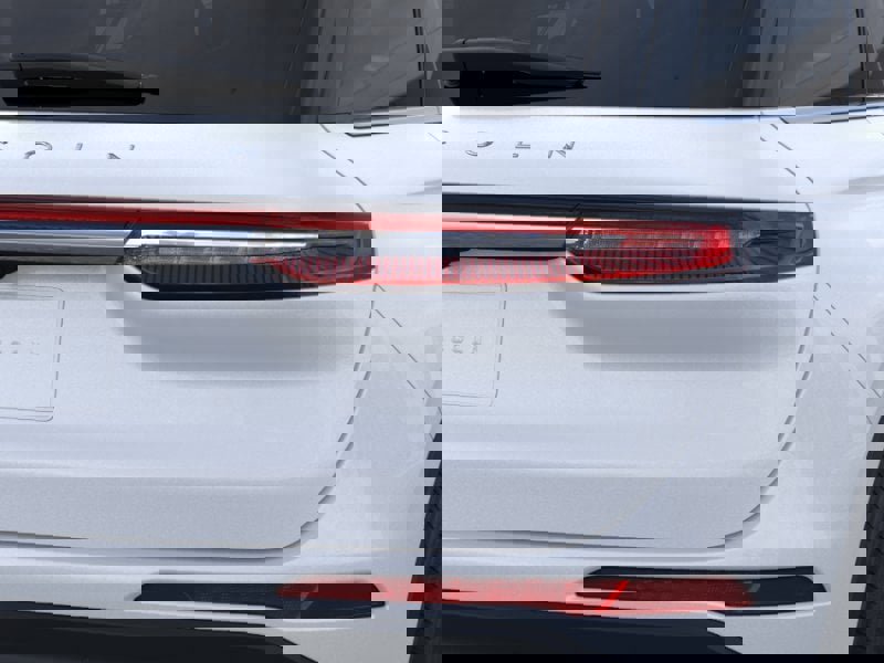 New 2024 Lincoln Corsair Premiere w/ Equipment Group 101A image 21