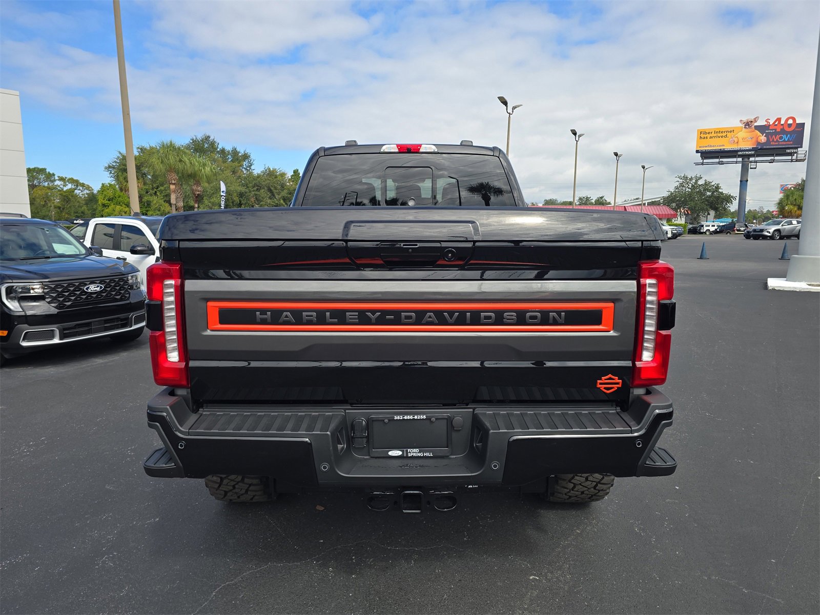 New 2026 Ford F250 Lariat w/ Black Appearance Package image 5