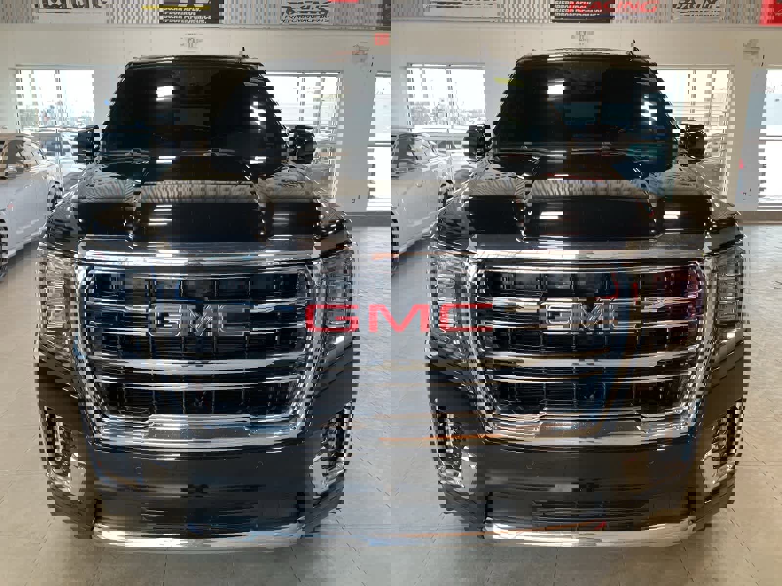 Used 2021 GMC Yukon XL SLT image 2